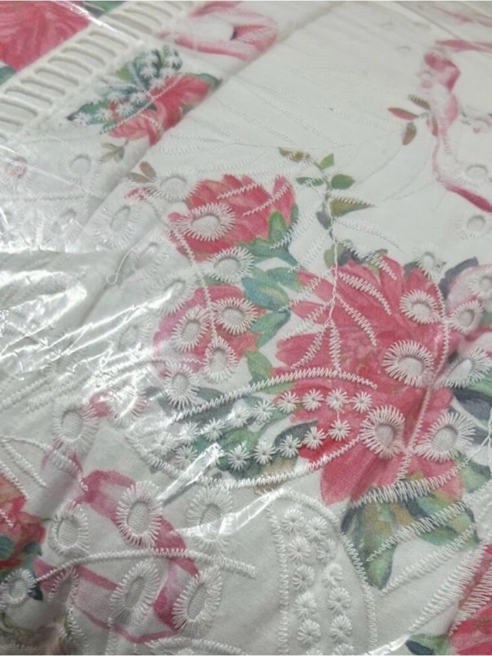 LoveShackFancy Pottery Barn TwinXL comforter and Sham - Picture 5 of 5